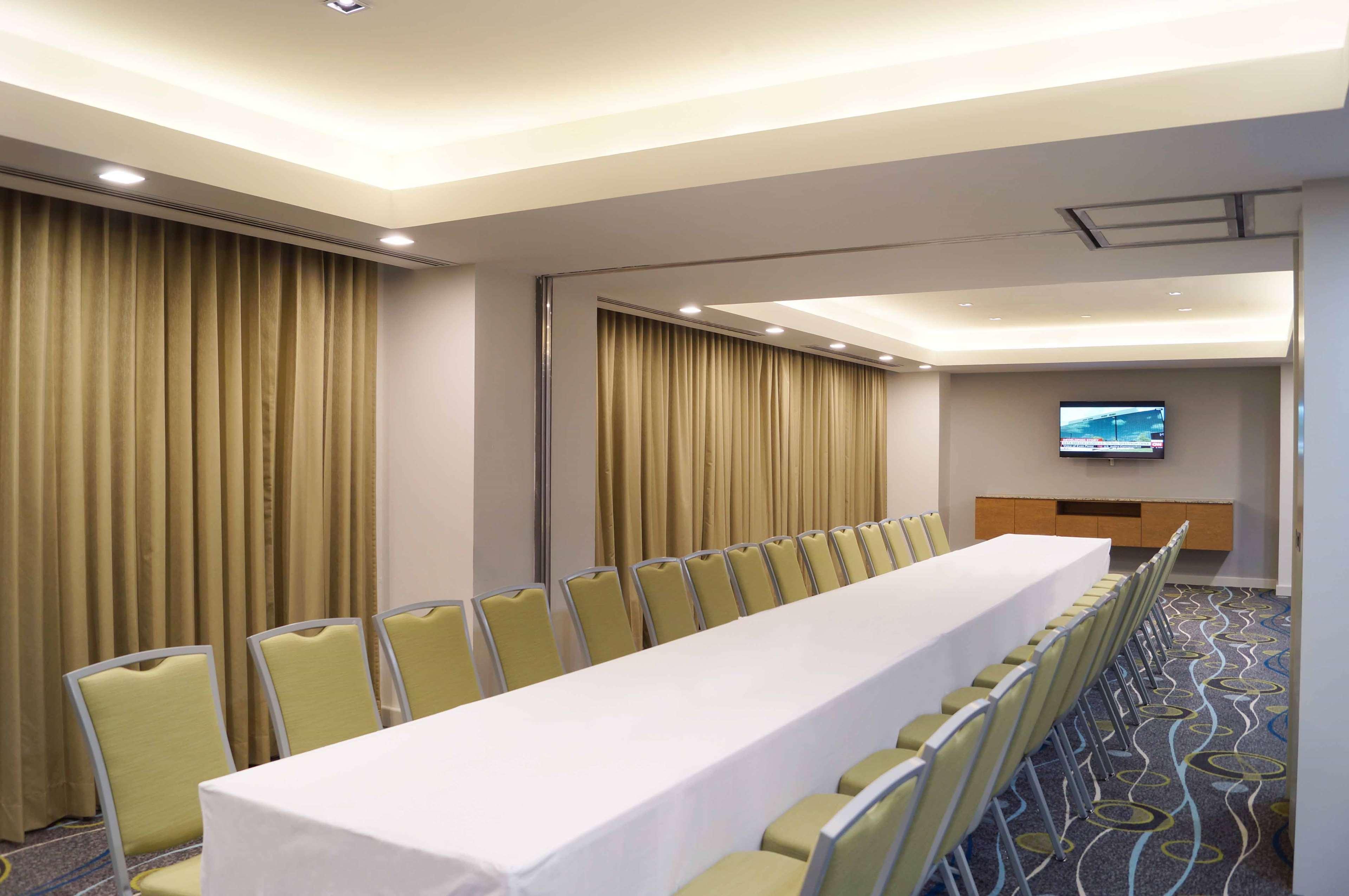 Hampton Inn By Hilton Mérida Buitenkant foto