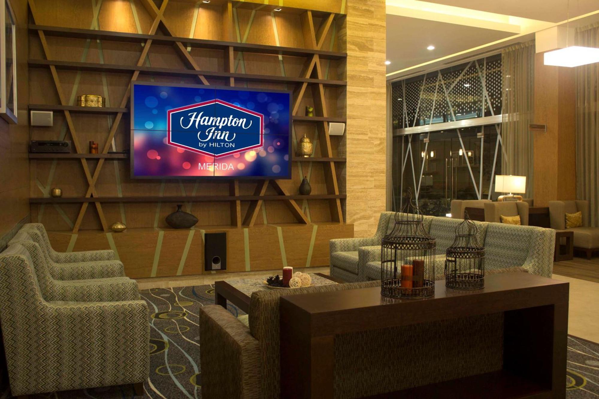 Hampton Inn By Hilton Mérida Buitenkant foto