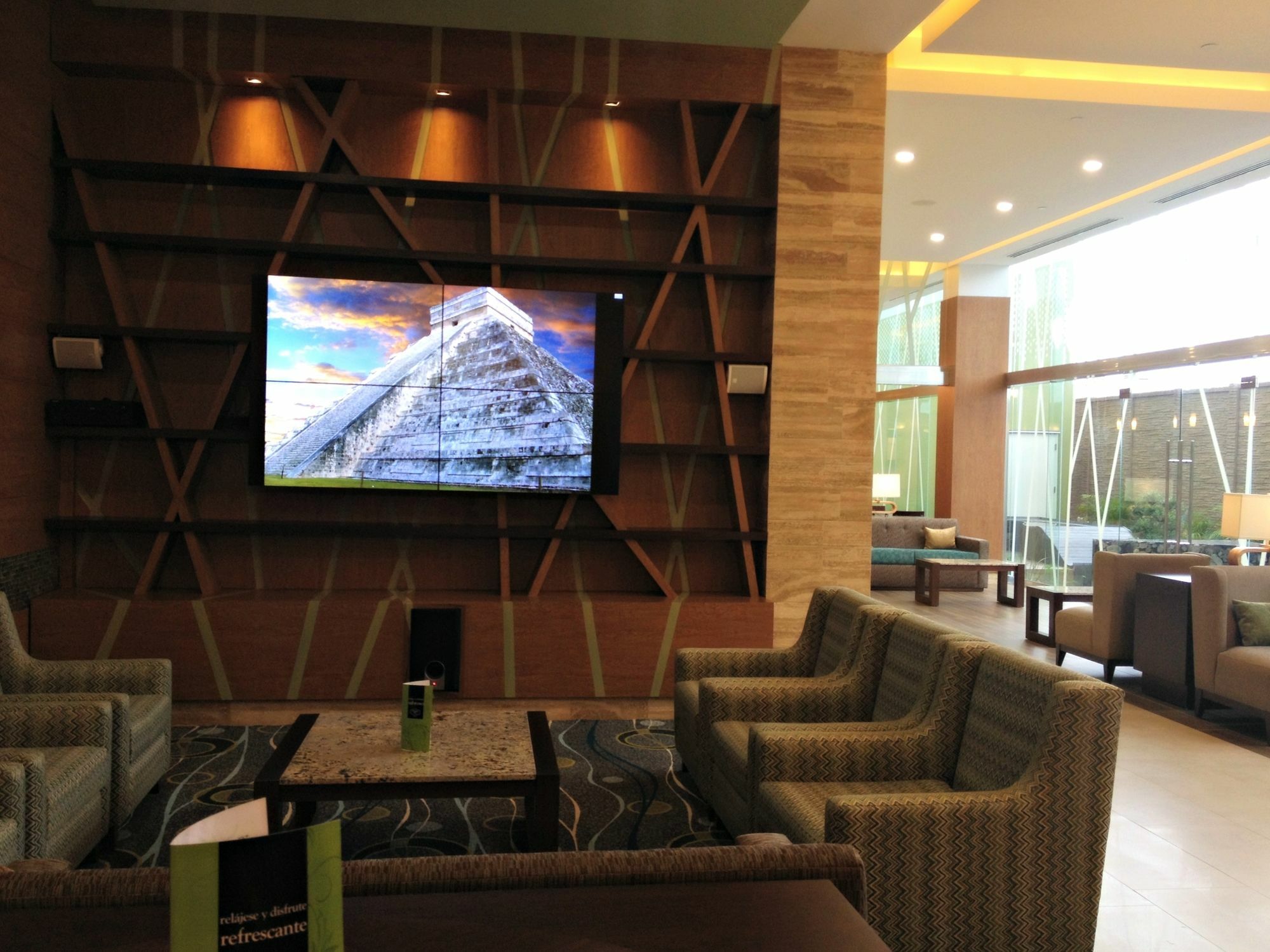 Hampton Inn By Hilton Mérida Buitenkant foto